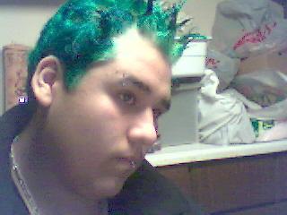 carlos_with_green_hair.jpg